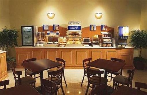 фото отеля Holiday Inn Express Kittanning
