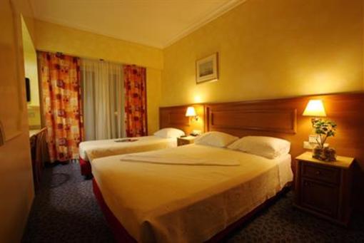 фото отеля Noufara Hotel Piraeus