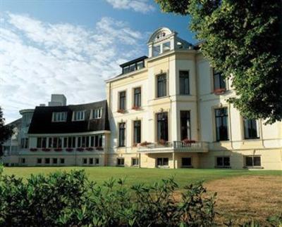 фото отеля Bilderberg Landgoed Lauswolt Hotel Beetsterzwaag