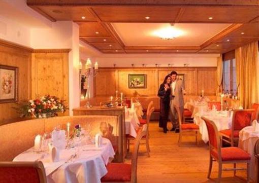 фото отеля Familienhotel Adler