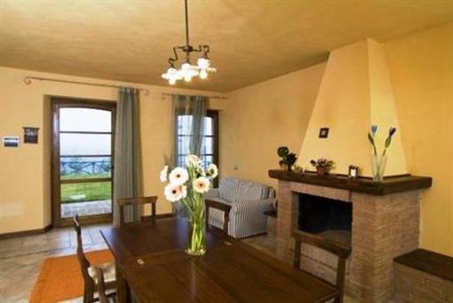 фото отеля Tenuta Colli Verdi Farmhouse San Venanzo