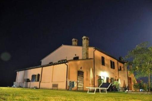 фото отеля Tenuta Colli Verdi Farmhouse San Venanzo
