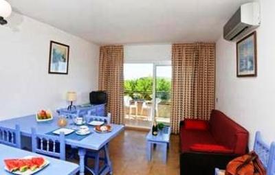 фото отеля La Pineda Euromar Aparthotel Torroella de Montgri