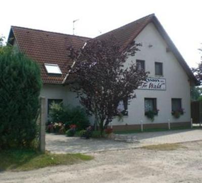 фото отеля Hotel-Pension Am Wald
