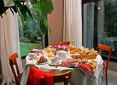 фото отеля Best Western Hostellerie Du Vallon