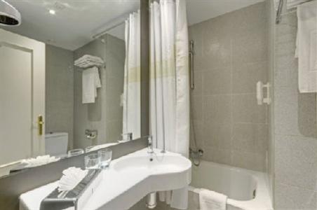 фото отеля Tryp Alondras