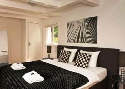 фото отеля Captain Canalhouse Luxury Apartments