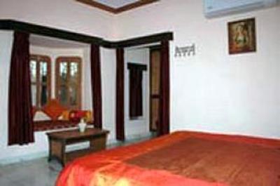 фото отеля Moonlight Khuri Resort