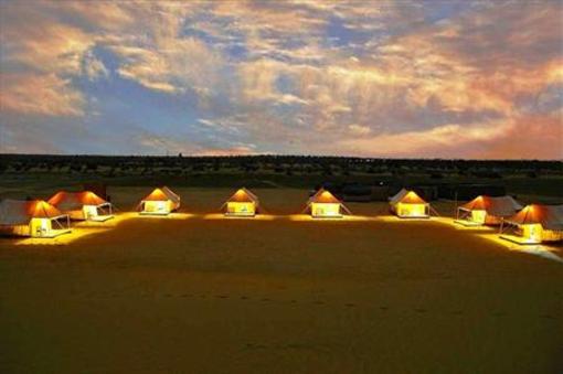 фото отеля Moonlight Khuri Resort