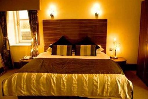 фото отеля Burnhouse Manor Hotel Beith