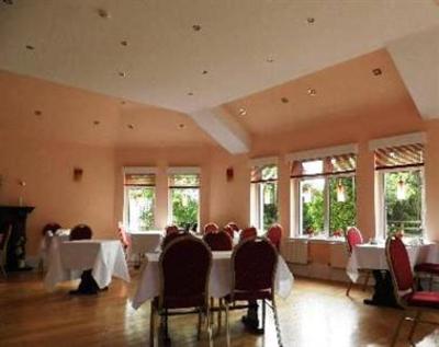 фото отеля Burnhouse Manor Hotel Beith