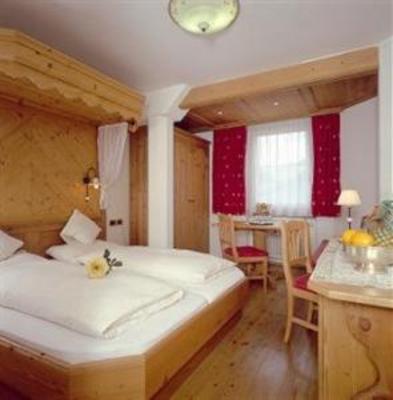 фото отеля Hotel Rosengarten Pinzolo