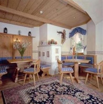фото отеля Hotel Rosengarten Pinzolo