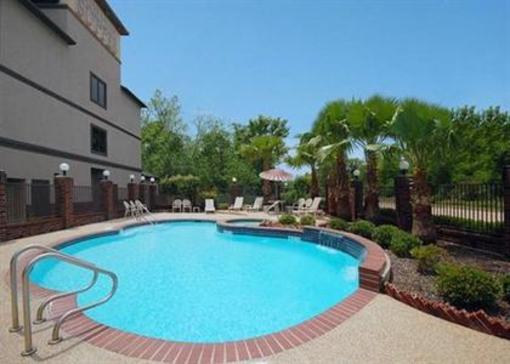 фото отеля Comfort Suites Lake Jackson