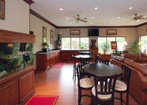 фото отеля Comfort Suites Lake Jackson