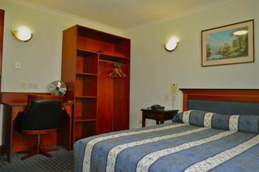 фото отеля The Milton Inn Hotel