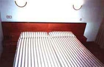 фото отеля Hostal Plaza Santander