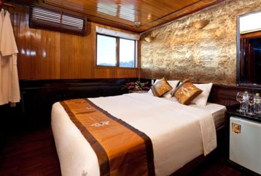 фото отеля Aclass Cruise Halong