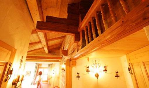 фото отеля Das Baderhaus Farmhouse Apartment Zell am See