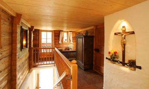 фото отеля Das Baderhaus Farmhouse Apartment Zell am See