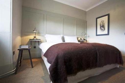 фото отеля The Wheatsheaf Inn Northleach