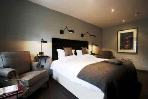 фото отеля The Wheatsheaf Inn Northleach
