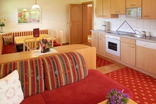 фото отеля Taxerhof Aparthotel Radstadt