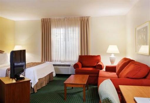 фото отеля TownePlace Suites Greenville Haywood Mall