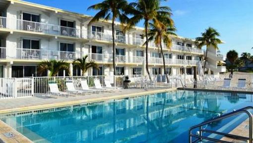 фото отеля Ocean Beach Club Resort Key Colony Beach