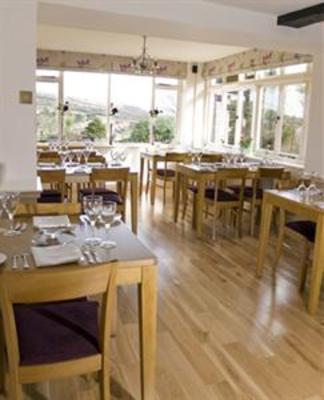 фото отеля Mariners Hotel Lyme Regis