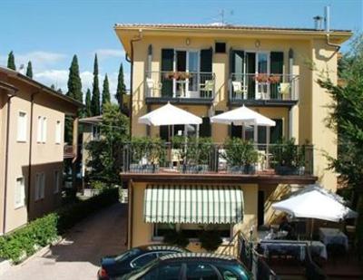 фото отеля Hotel Garni Al Caval