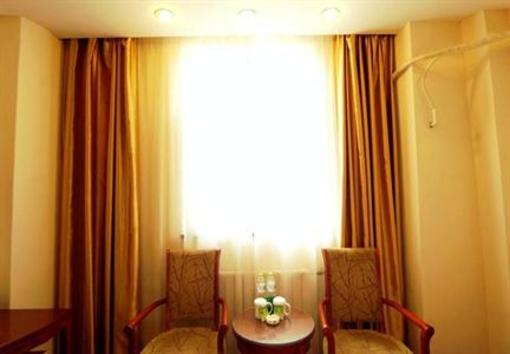 фото отеля GreenTree Inn Airport Road Hotel Yantai