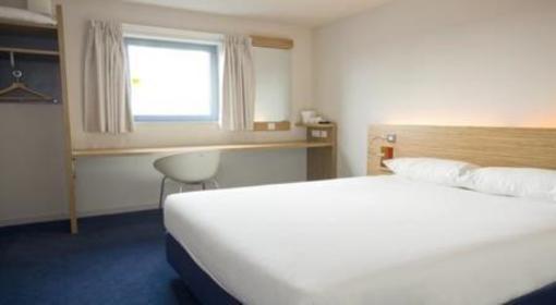 фото отеля Travelodge Heathrow Terminal 5