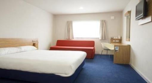 фото отеля Travelodge Heathrow Terminal 5