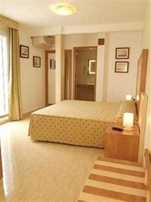 фото отеля Internacional Hotel Calella