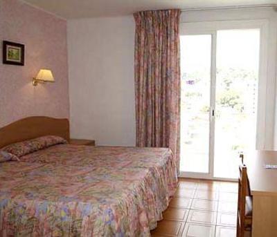 фото отеля Internacional Hotel Calella