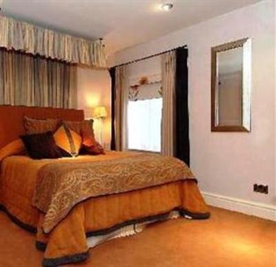 фото отеля The White House Manor Hotel Prestbury