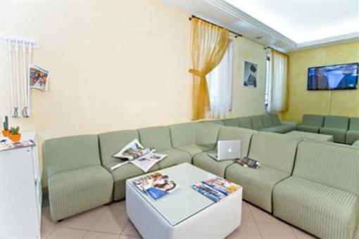 фото отеля Hotel Montecarlo Rimini