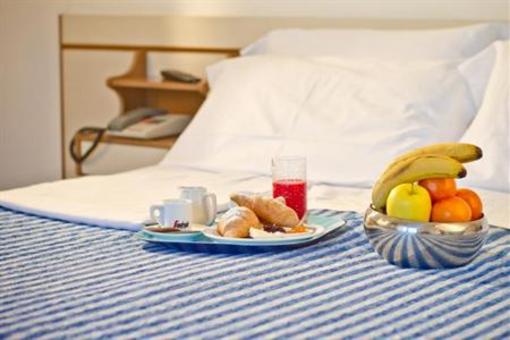 фото отеля Hotel Montecarlo Rimini
