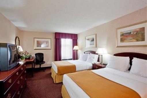 фото отеля Holiday Inn Express Newport News