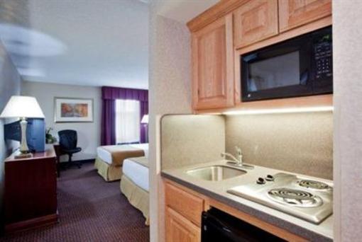 фото отеля Holiday Inn Express Newport News
