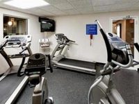 Hawthorn Suites by Wyndham Oshkosh