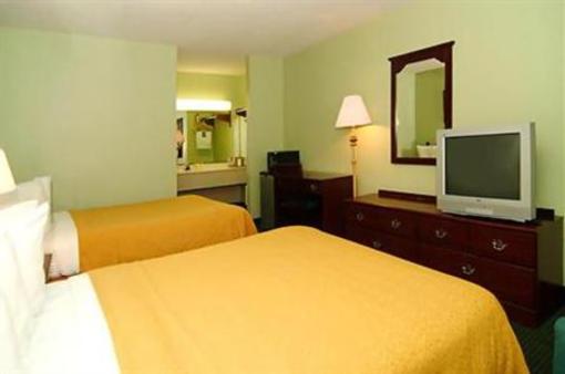 фото отеля Metropolitan Hotel Hilton Head
