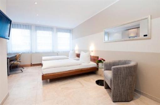 фото отеля Appartements am Kleeblatt