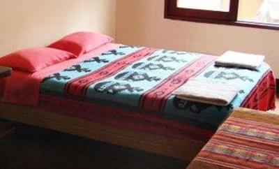 фото отеля Backpacker's Family House