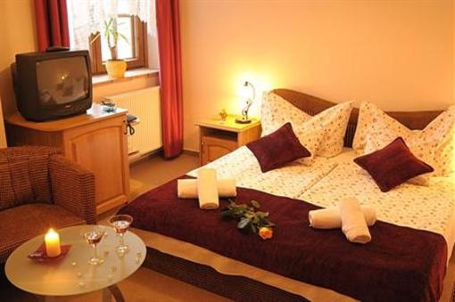 фото отеля Kis Helikon Residence Hotel Hevíz