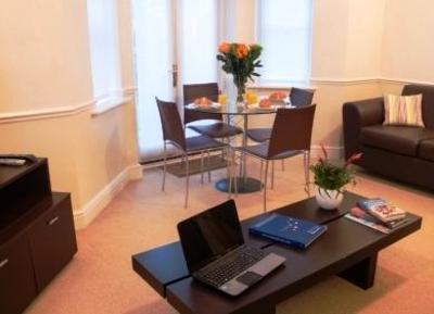фото отеля Clarendon Serviced Apartments Manning Place