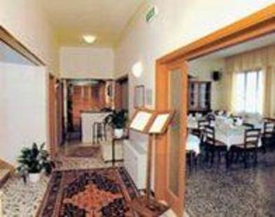 фото отеля Hotel Estrellita