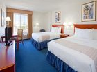 фото отеля La Quinta Inn & Suites DFW Airport South/Irving