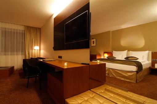 фото отеля Mikado Hotel